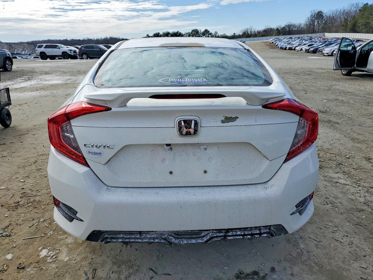 2016 HONDA CIVIC LX photo 16