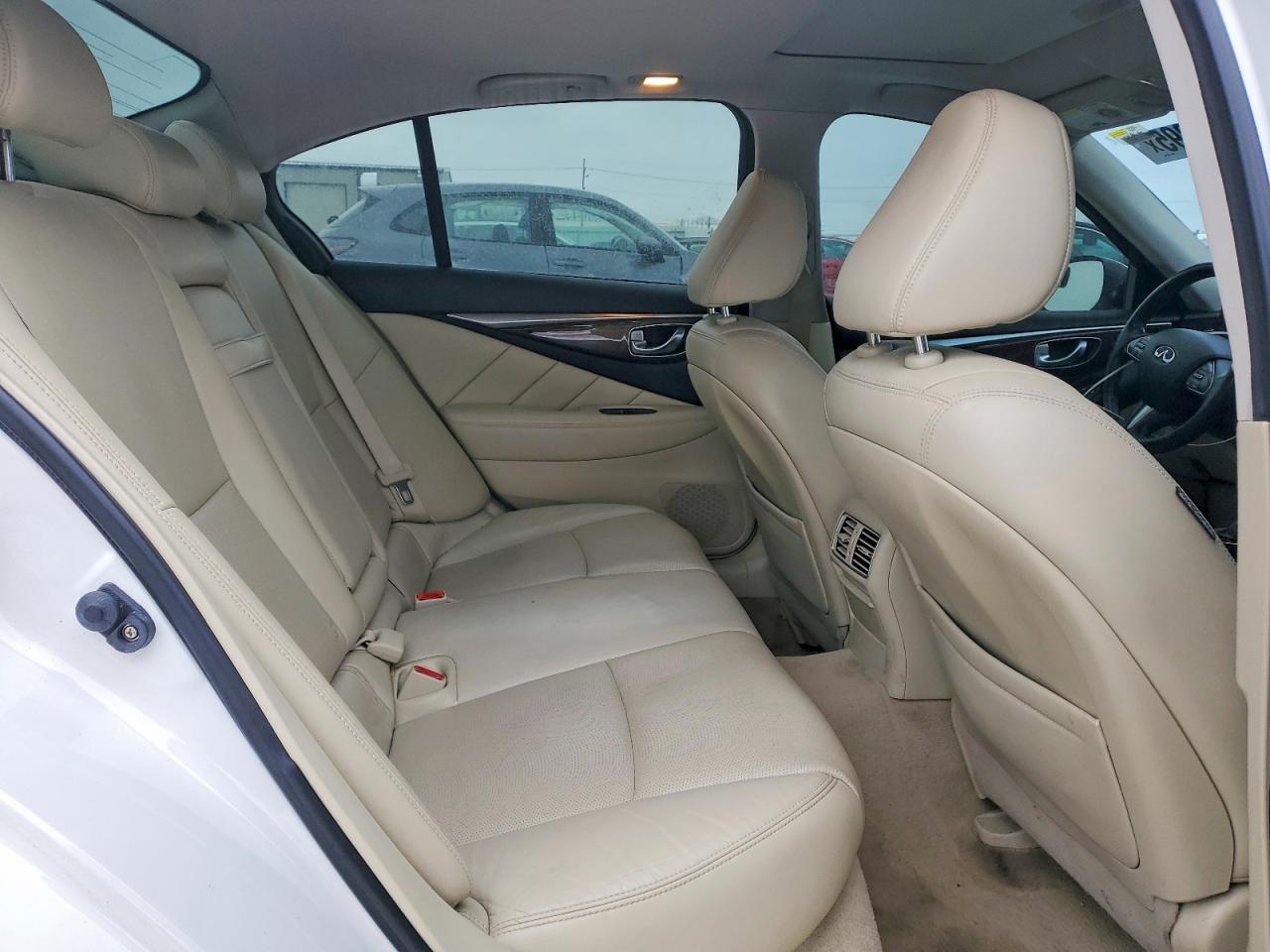 2015 INFINITI Q50 PREMIUM photo 19