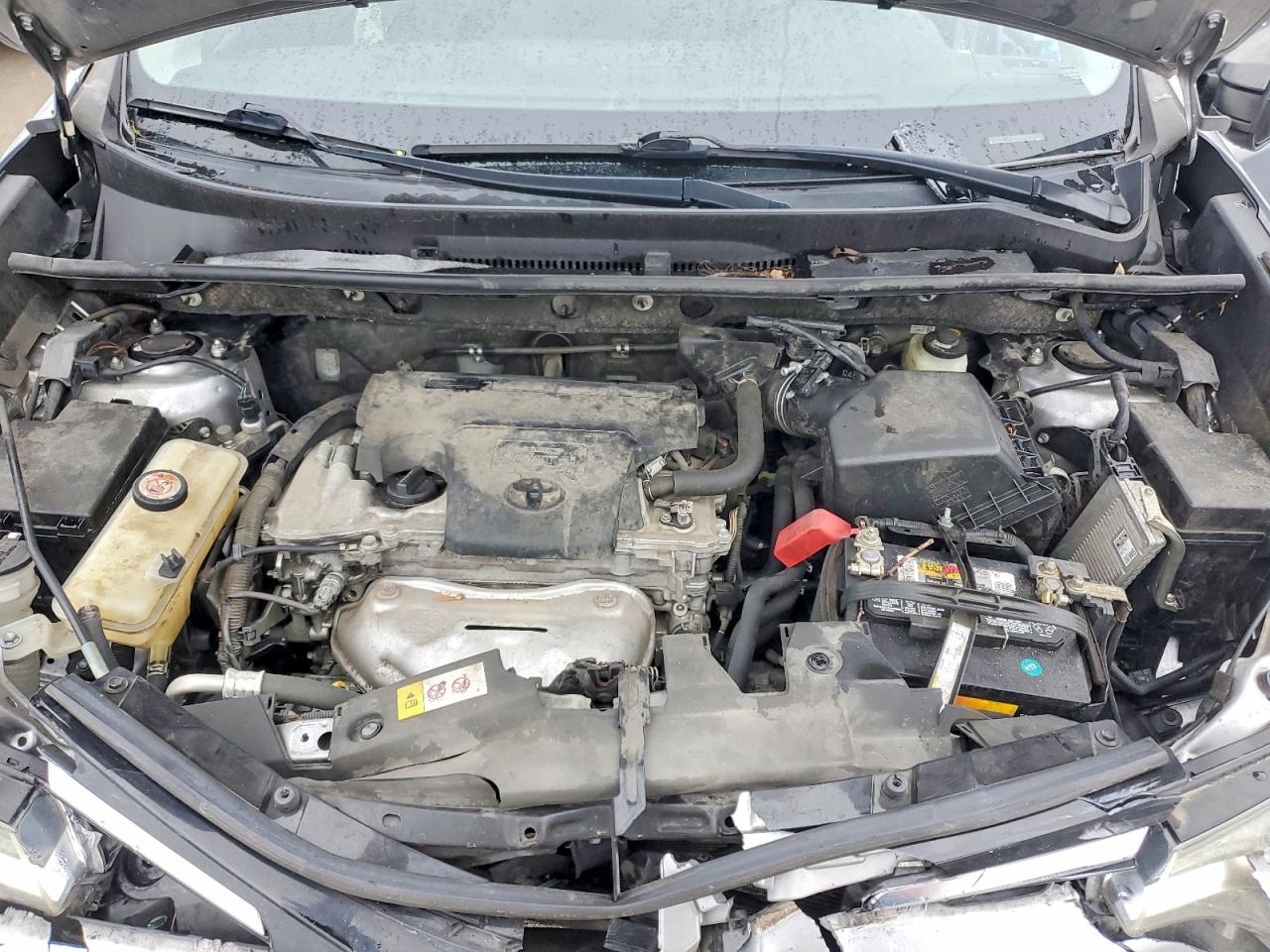 2018 TOYOTA RAV4 LE photo 12