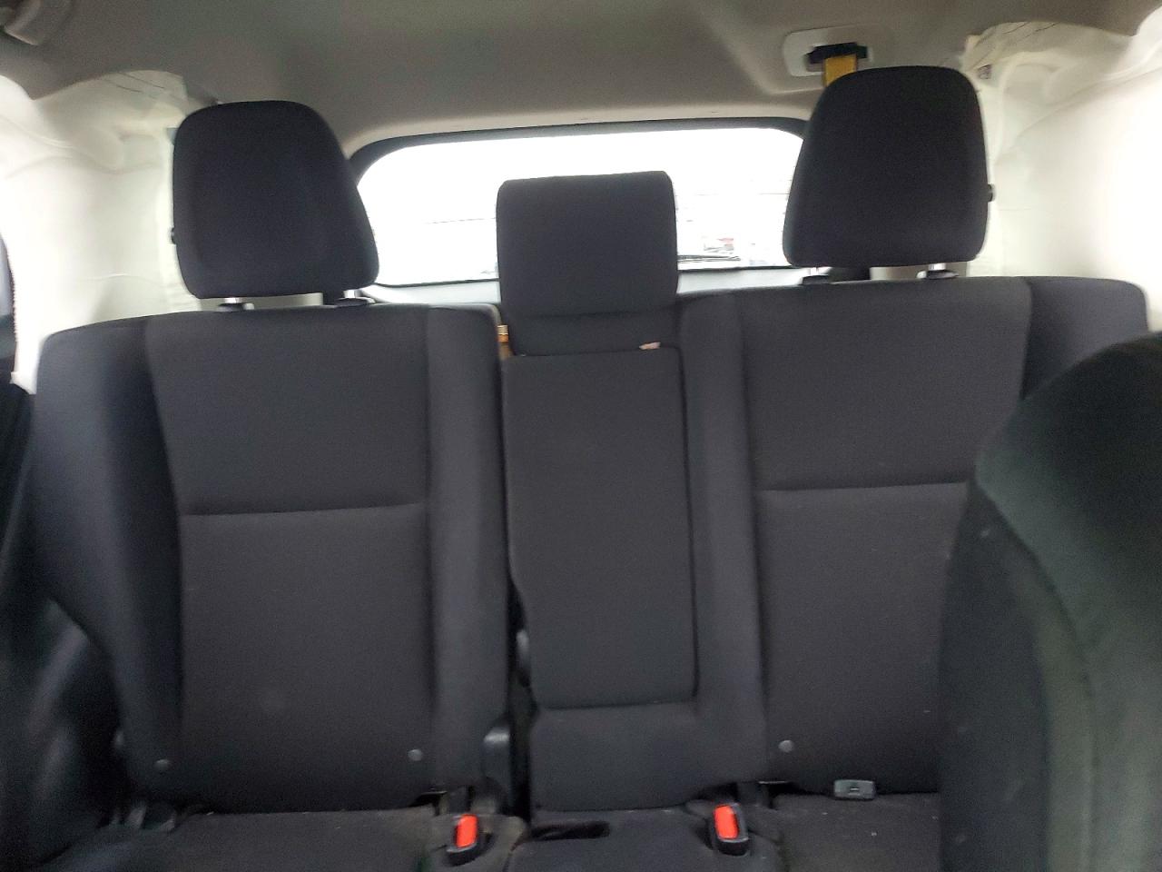 2018 TOYOTA RAV4 LE photo 10