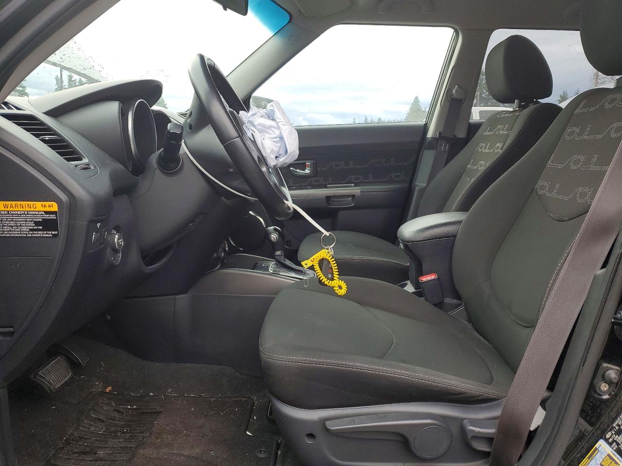2013 KIA SOUL + photo 13