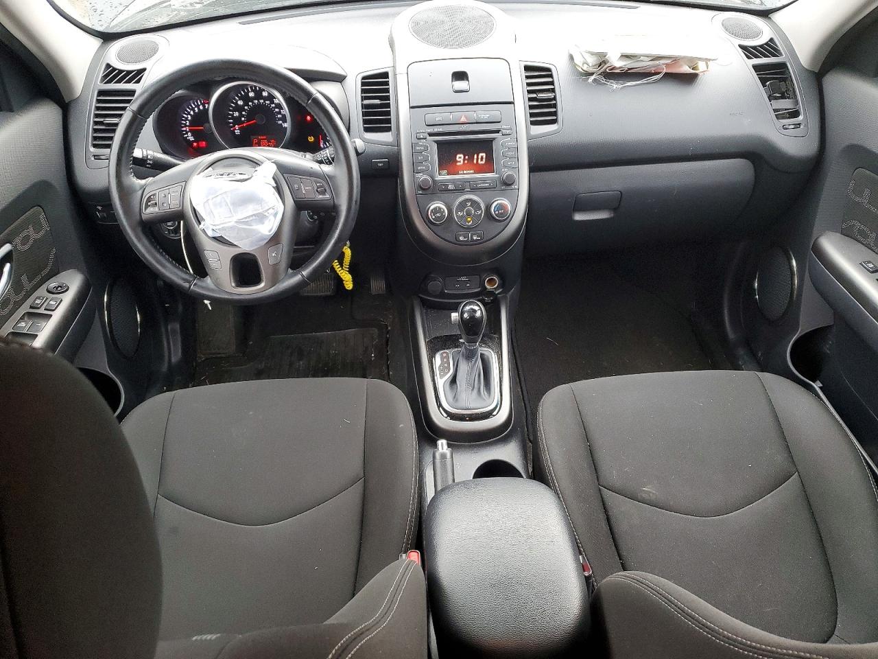 2013 KIA SOUL + photo 15