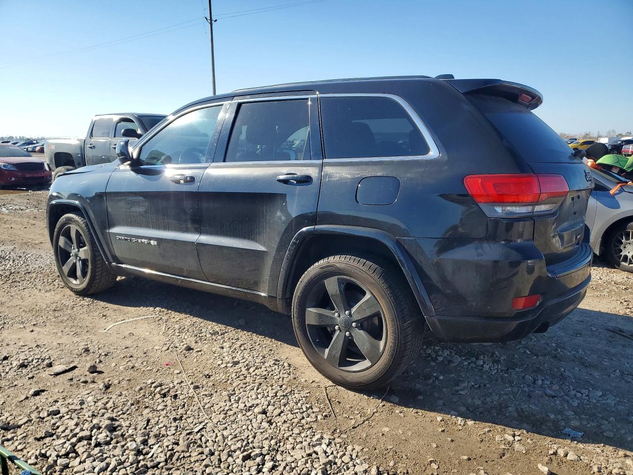 2015 JEEP GRAND CHEROKEE LAREDO photo 3