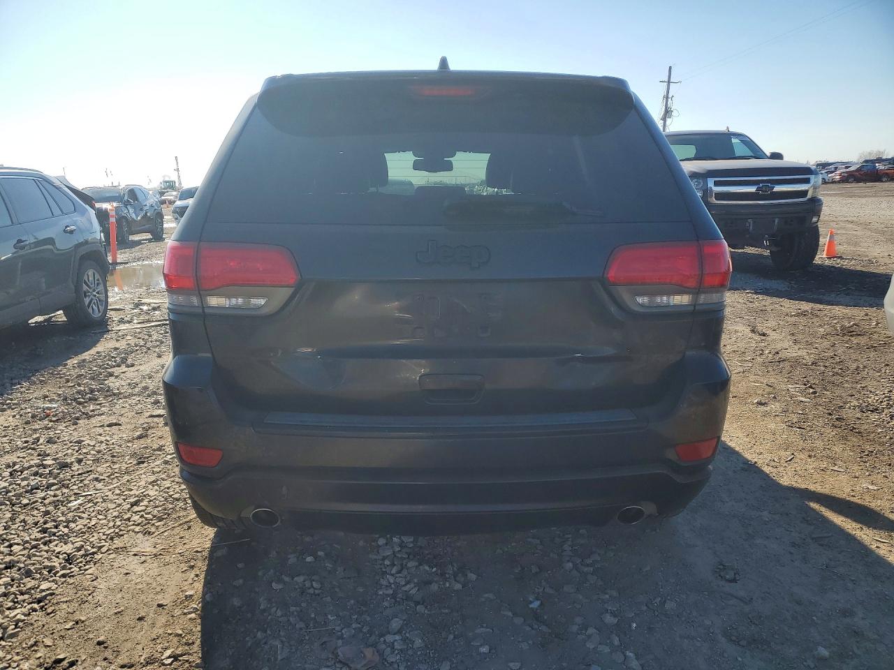 2015 JEEP GRAND CHEROKEE LAREDO photo 11