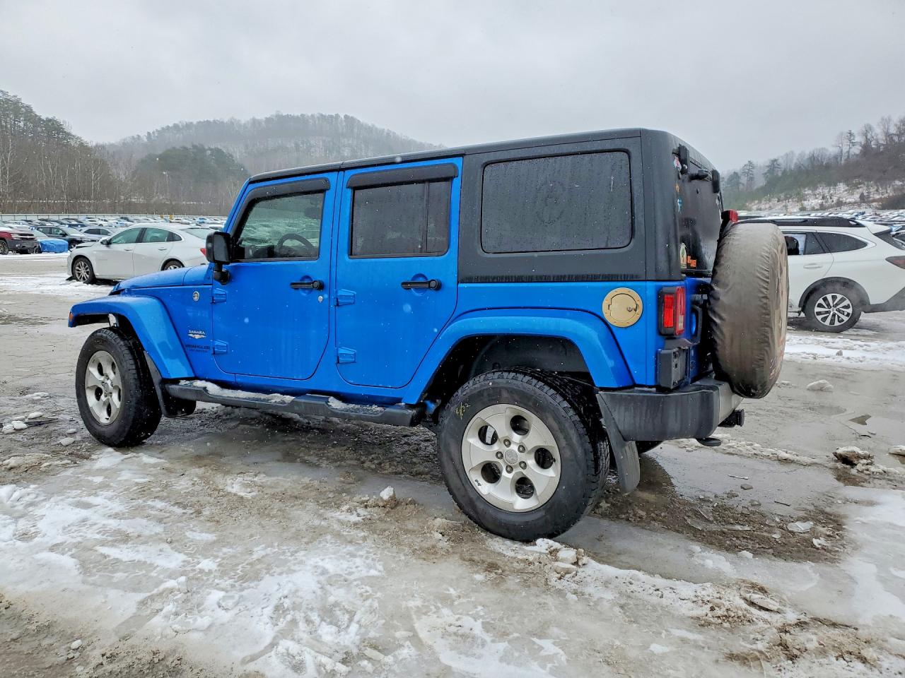 2015 JEEP WRANGLER UNLIMITED SAHARA photo 3