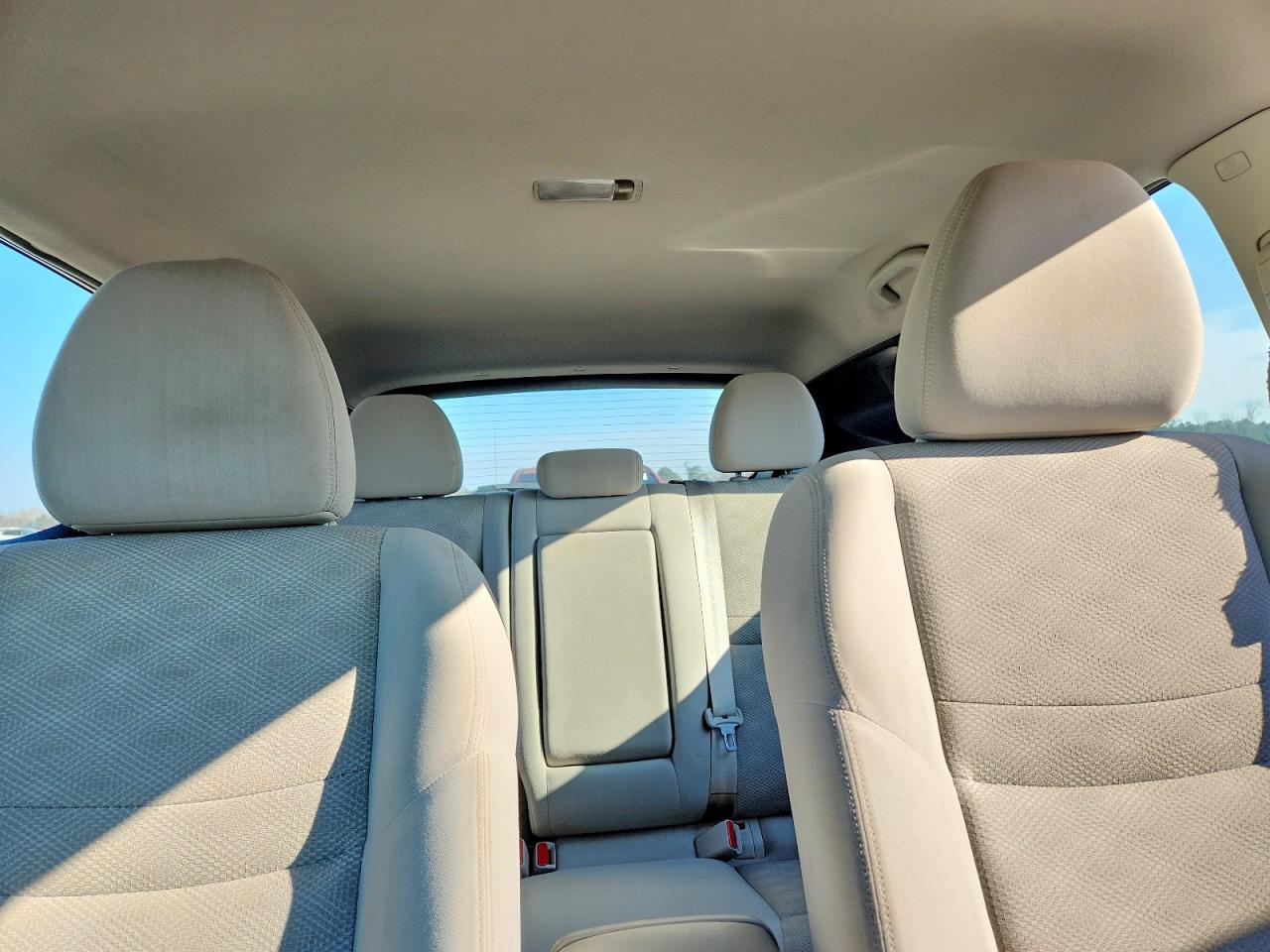 2019 NISSAN ROGUE SPORT S photo 28