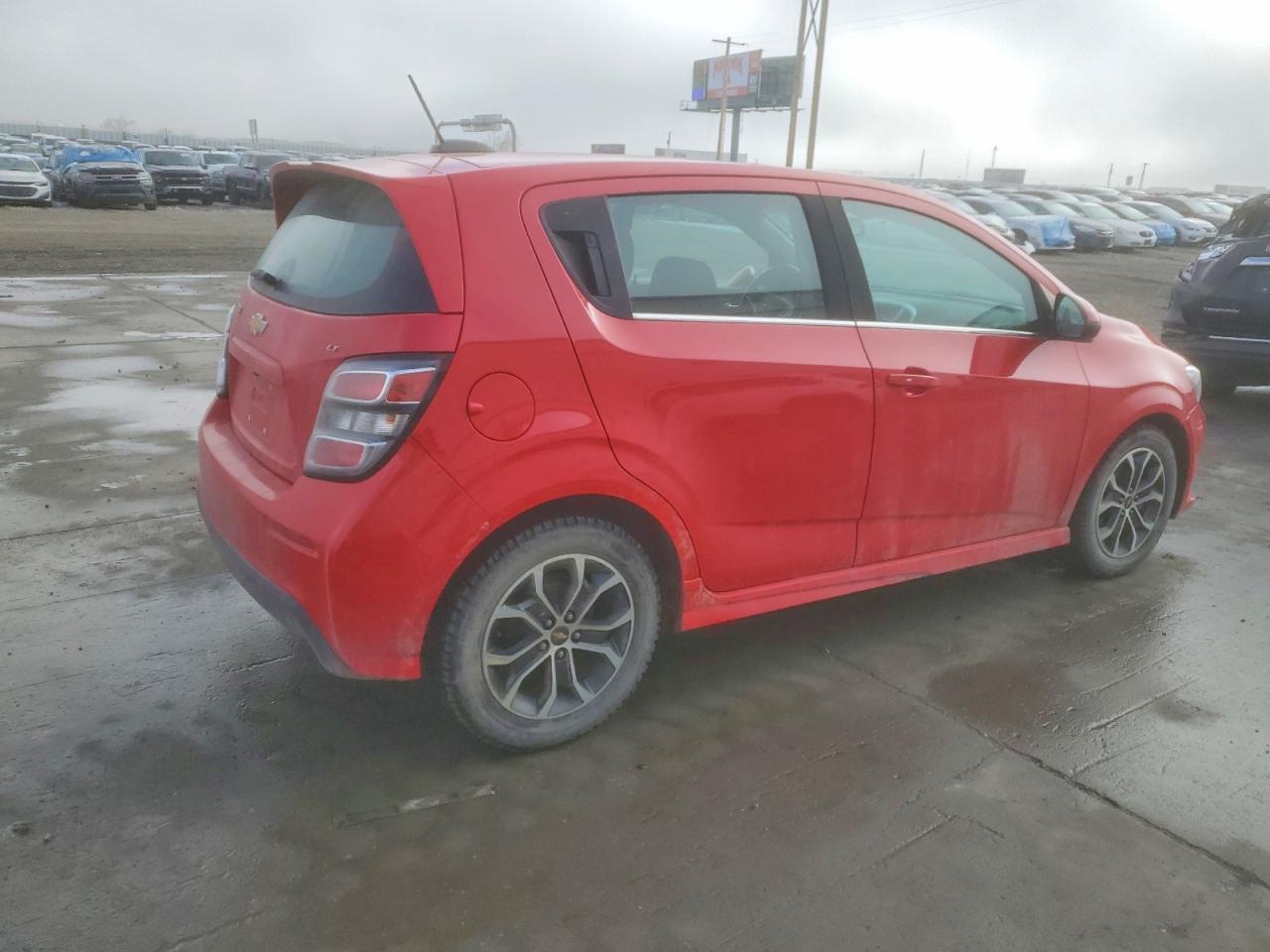 2017 CHEVROLET SONIC LT photo 7