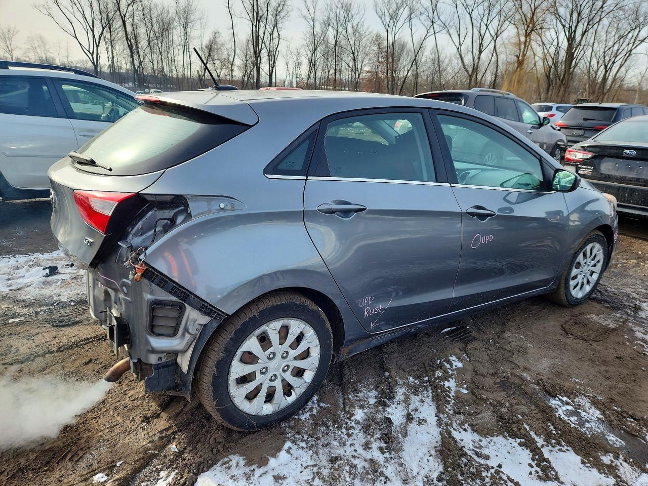 2016 HYUNDAI ELANTRA GT photo 3