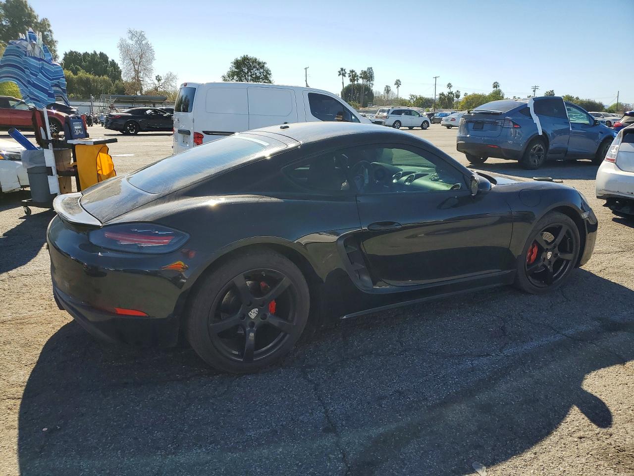 2018 PORSCHE CAYMAN photo 3