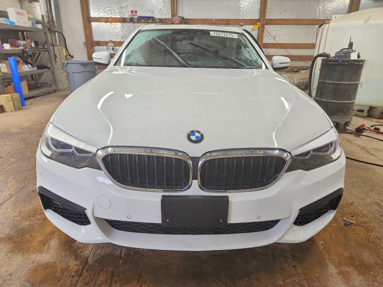 2018 BMW 530 XI photo 9