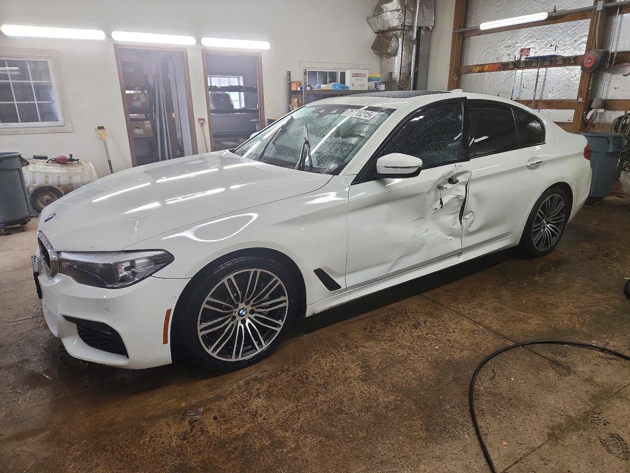 2018 BMW 530