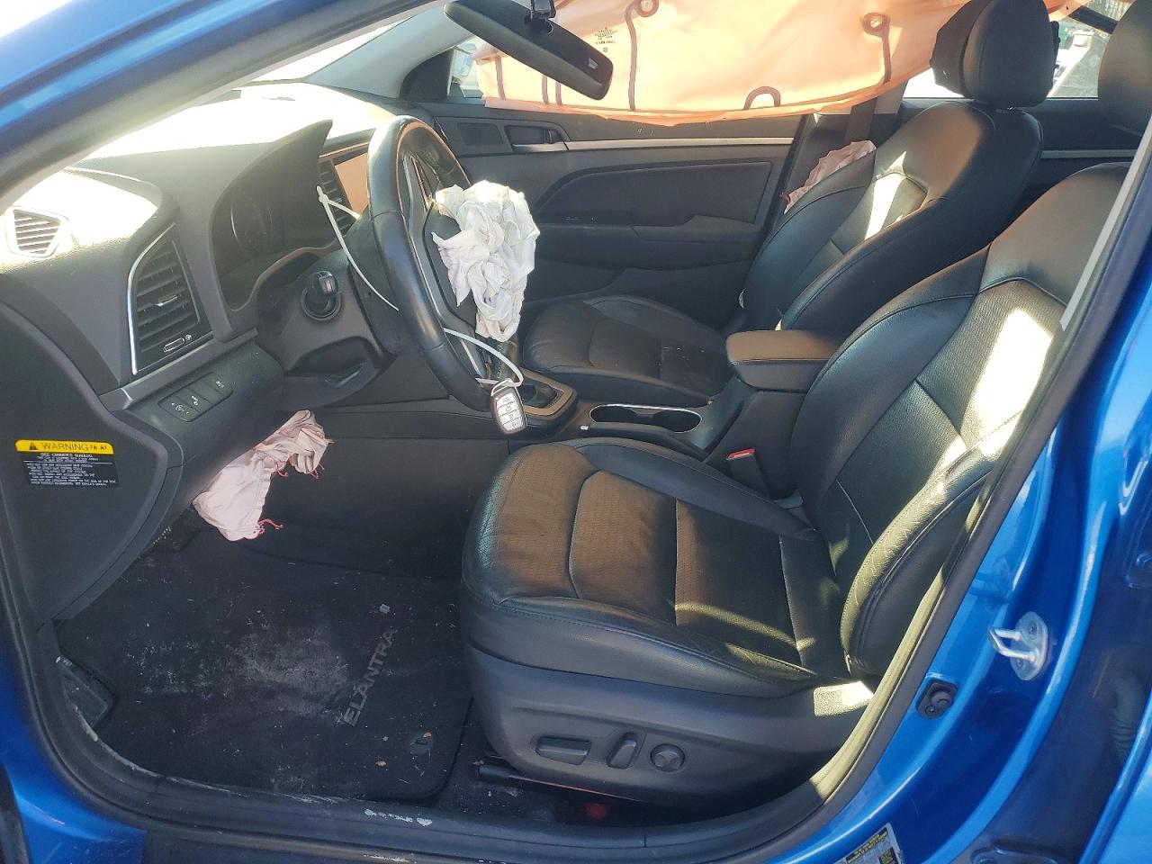 2017 HYUNDAI ELANTRA SE photo 7