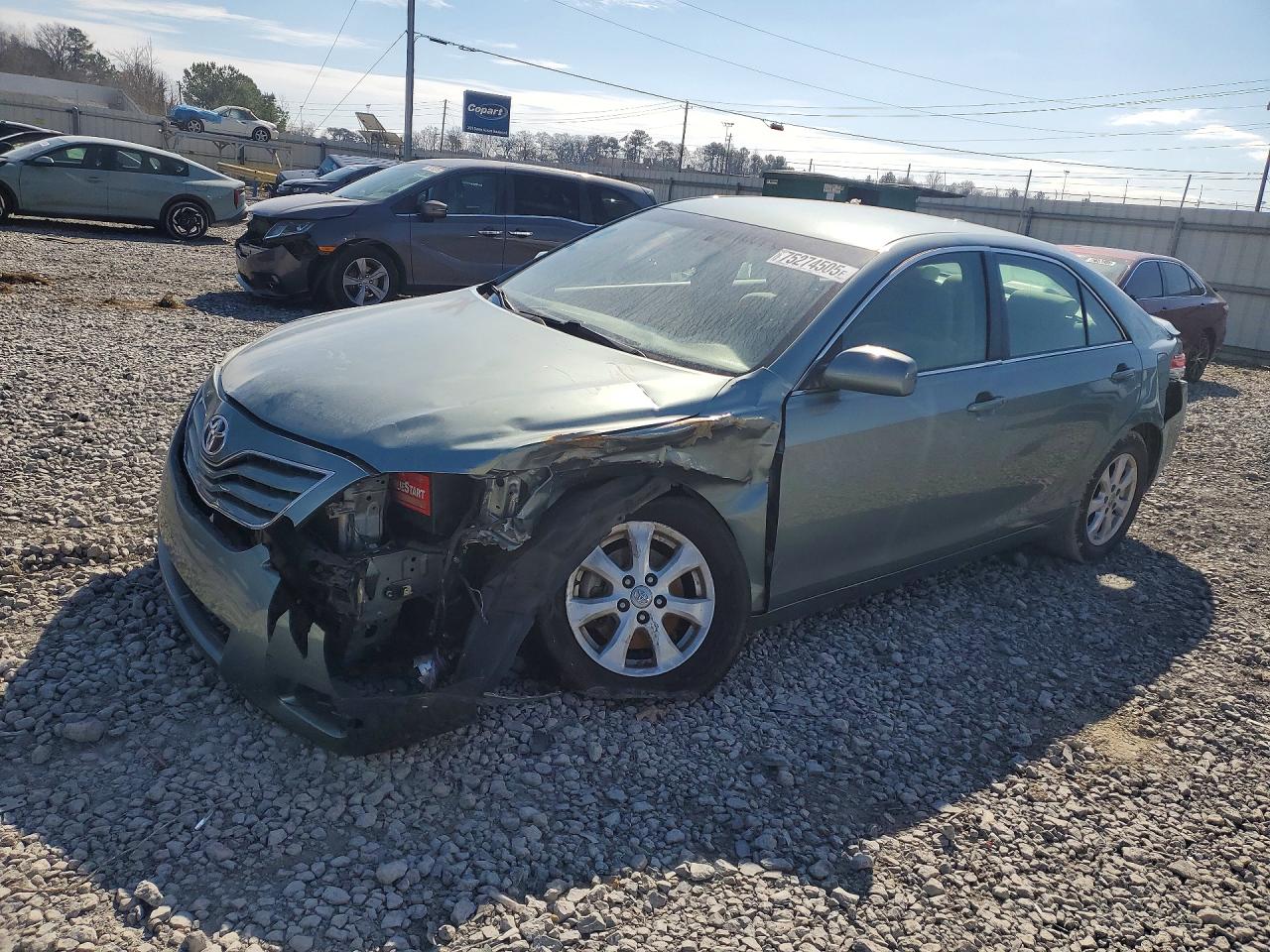2011 TOYOTA CAMRY