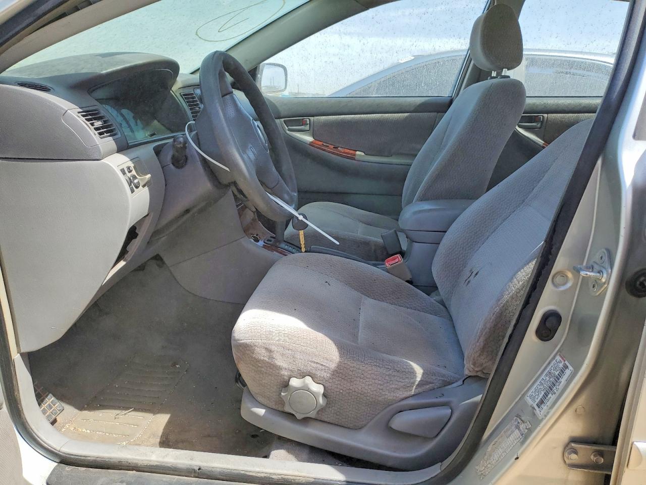 2003 TOYOTA COROLLA CE photo 19