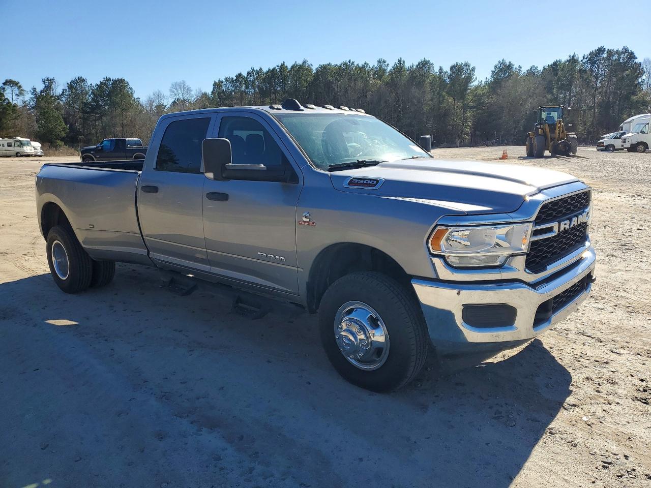2019 RAM 3500 TRADESMAN photo 10