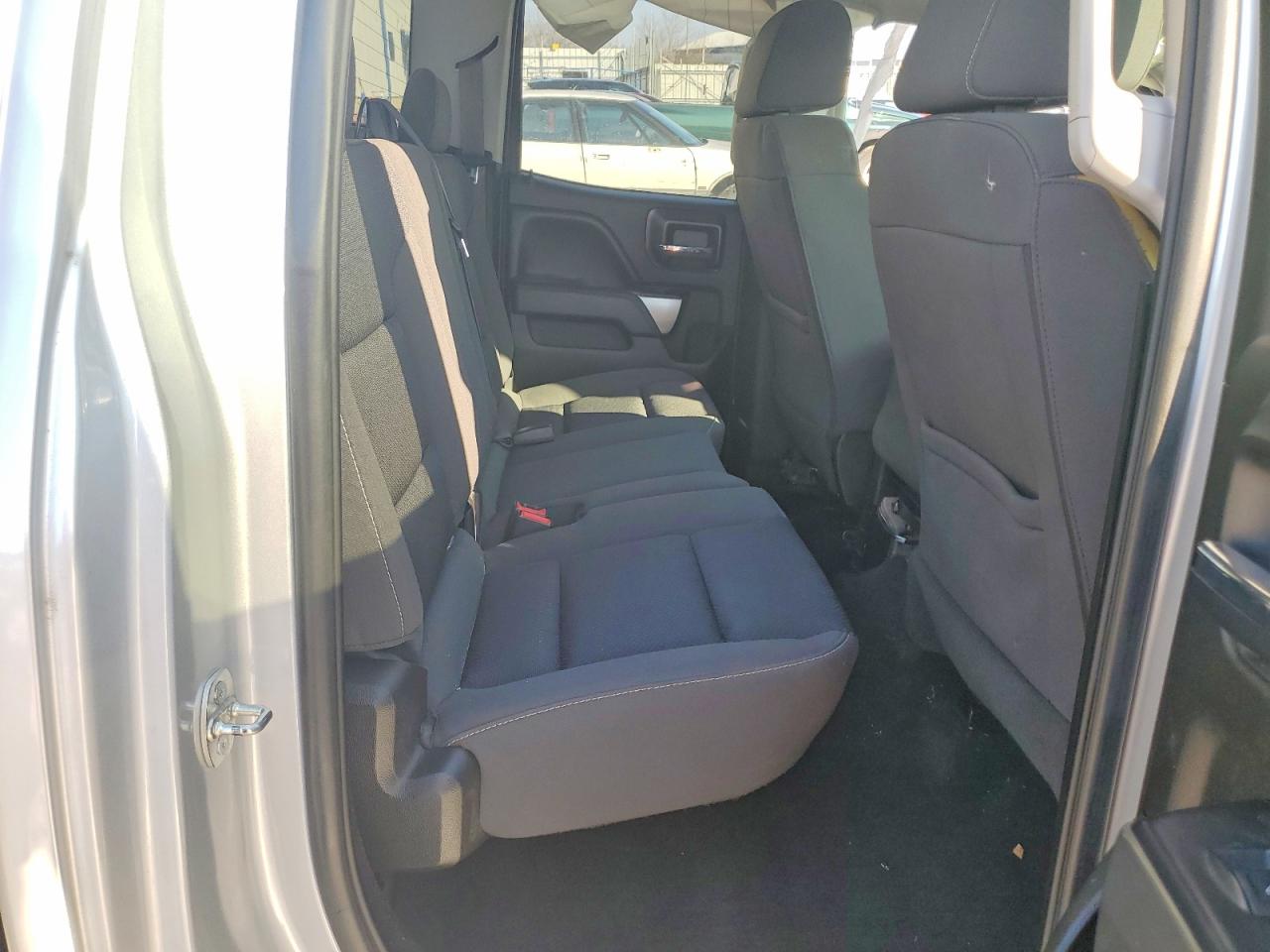 2017 CHEVROLET SILVERADO K1500 LT photo 19