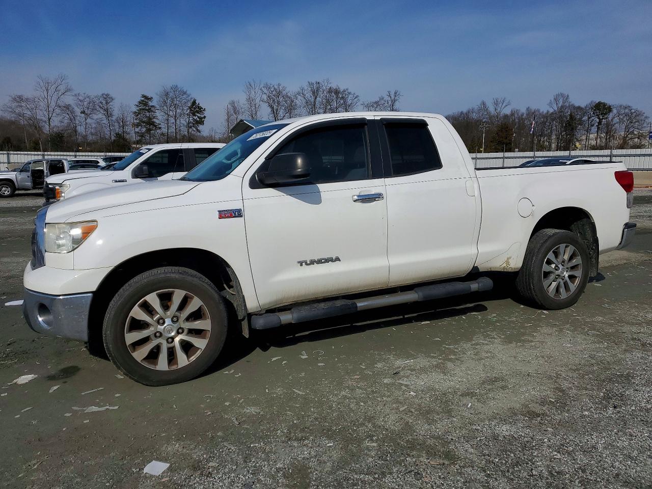 2012 TOYOTA TUNDRA