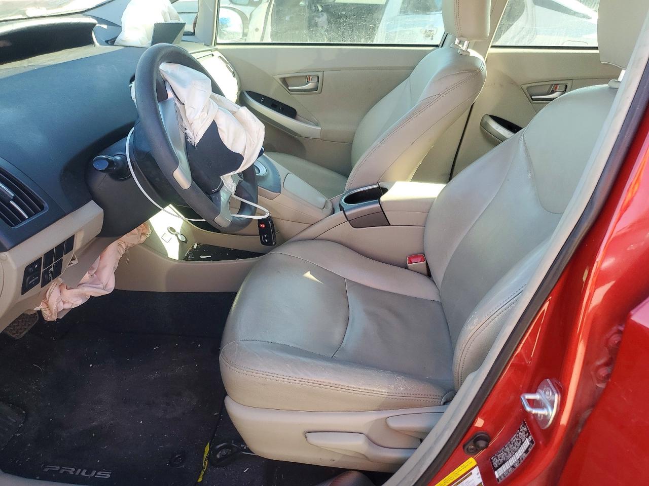 2012 TOYOTA PRIUS photo 7