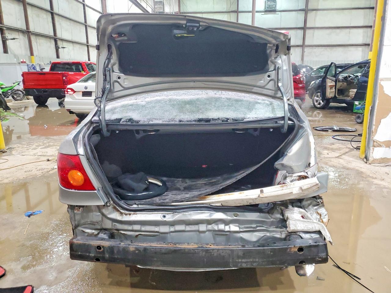 2003 TOYOTA COROLLA CE photo 11