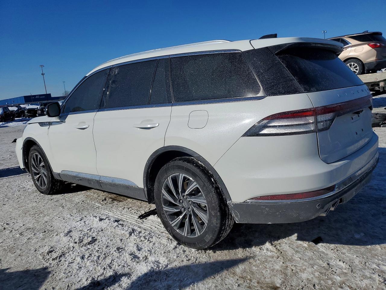 2025 LINCOLN AVIATOR photo 4