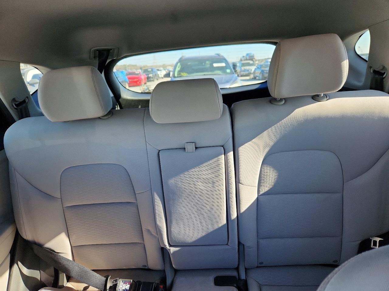 2019 HYUNDAI TUCSON SE photo 28