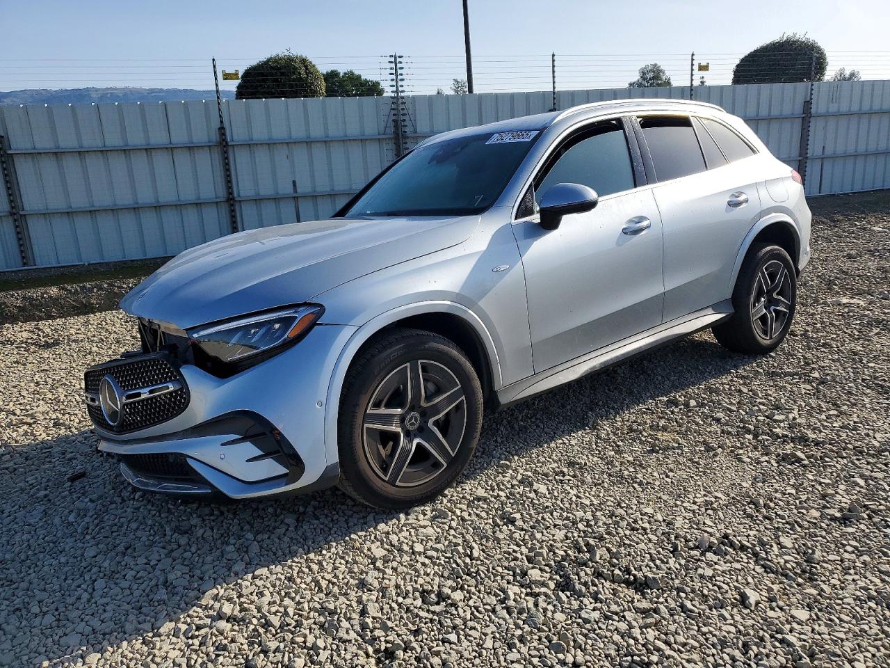 2025 MERCEDES-BENZ GLC