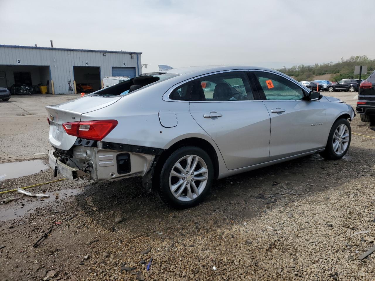 2016 CHEVROLET MALIBU LT photo 5