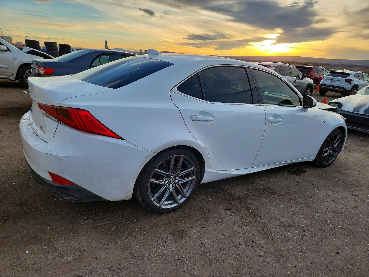 2018 LEXUS IS 300 photo 5