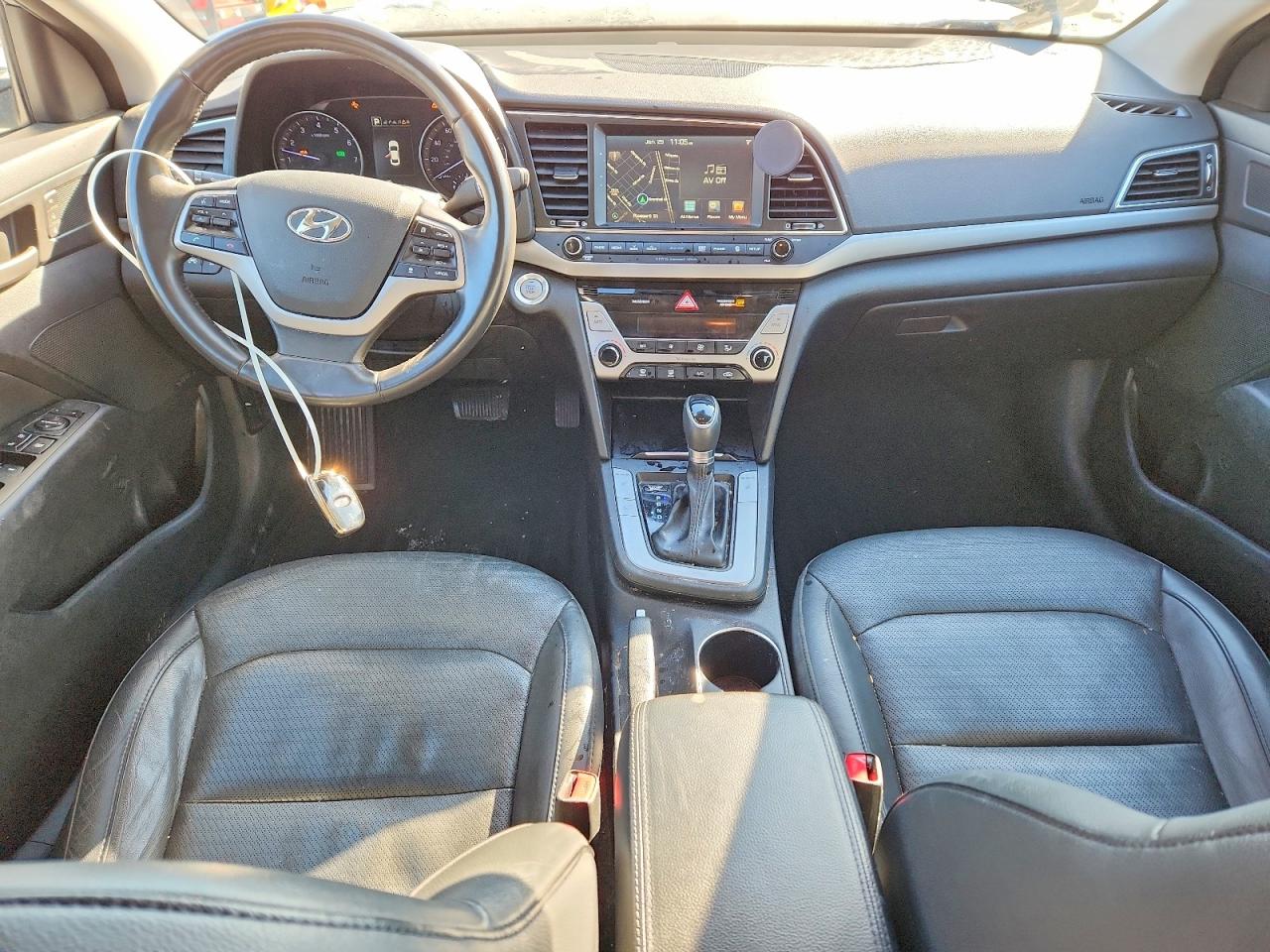 2017 HYUNDAI ELANTRA LIMITED photo 8