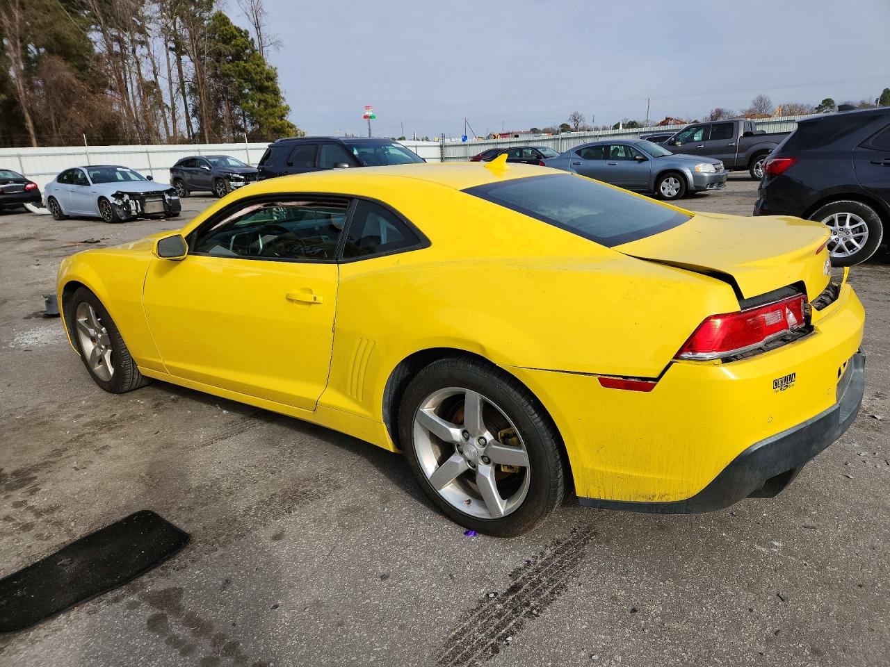 2015 CHEVROLET CAMARO LT photo 4