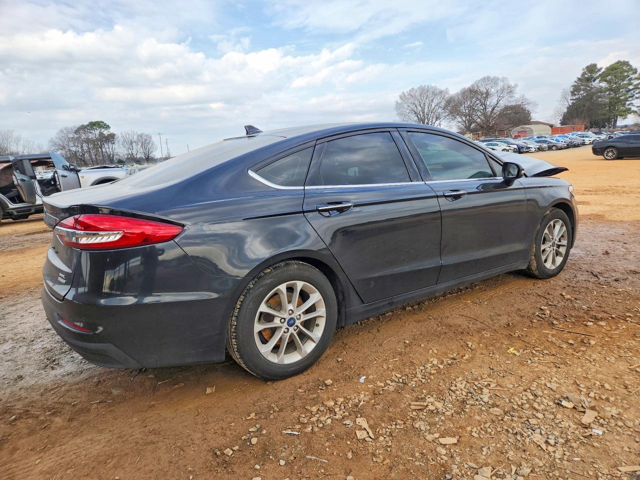 2020 FORD FUSION SEL photo 7