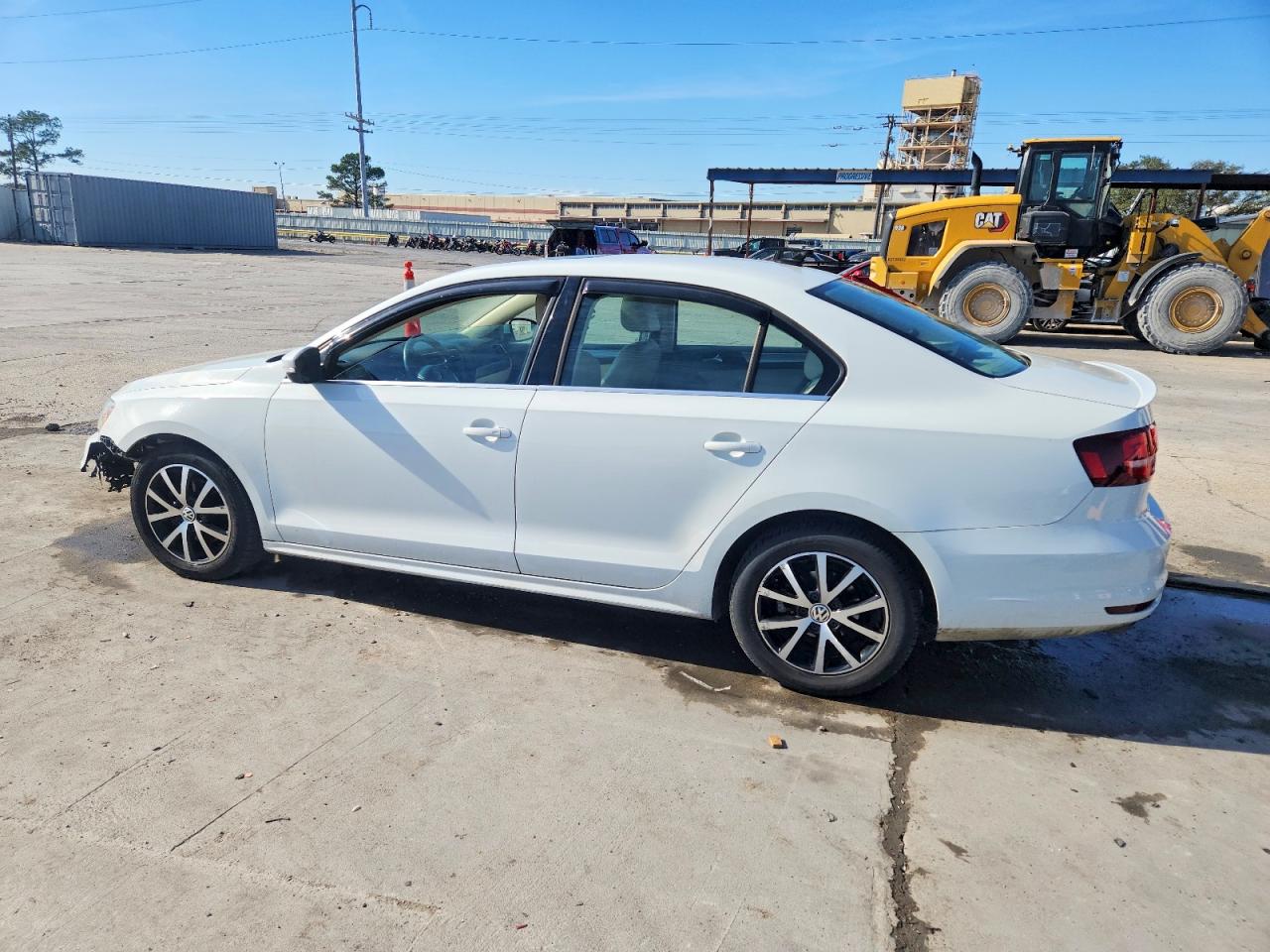2017 VOLKSWAGEN JETTA SE photo 4