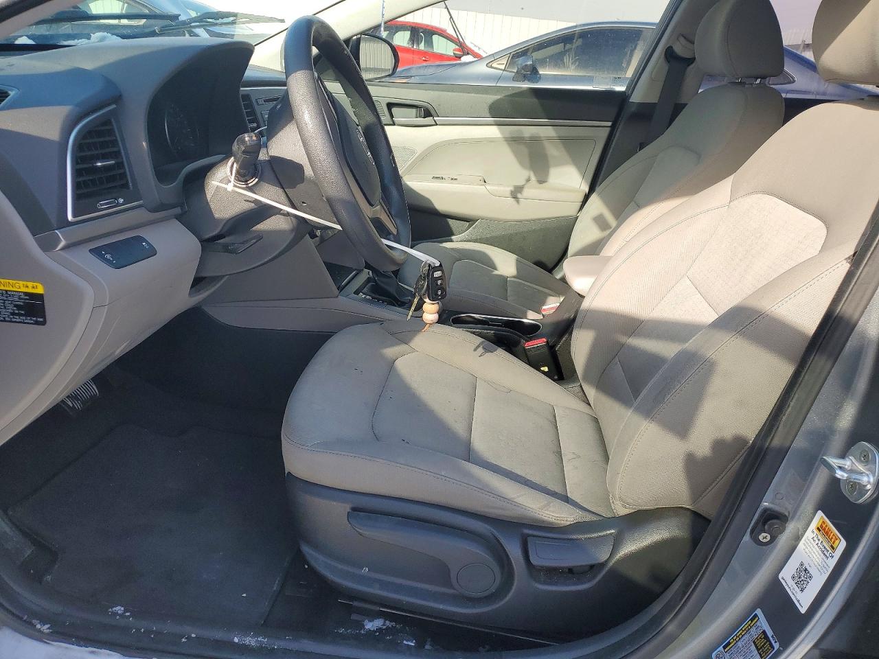 2018 HYUNDAI ELANTRA SE photo 13
