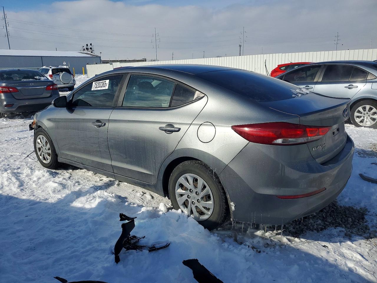 2018 HYUNDAI ELANTRA SE photo 3