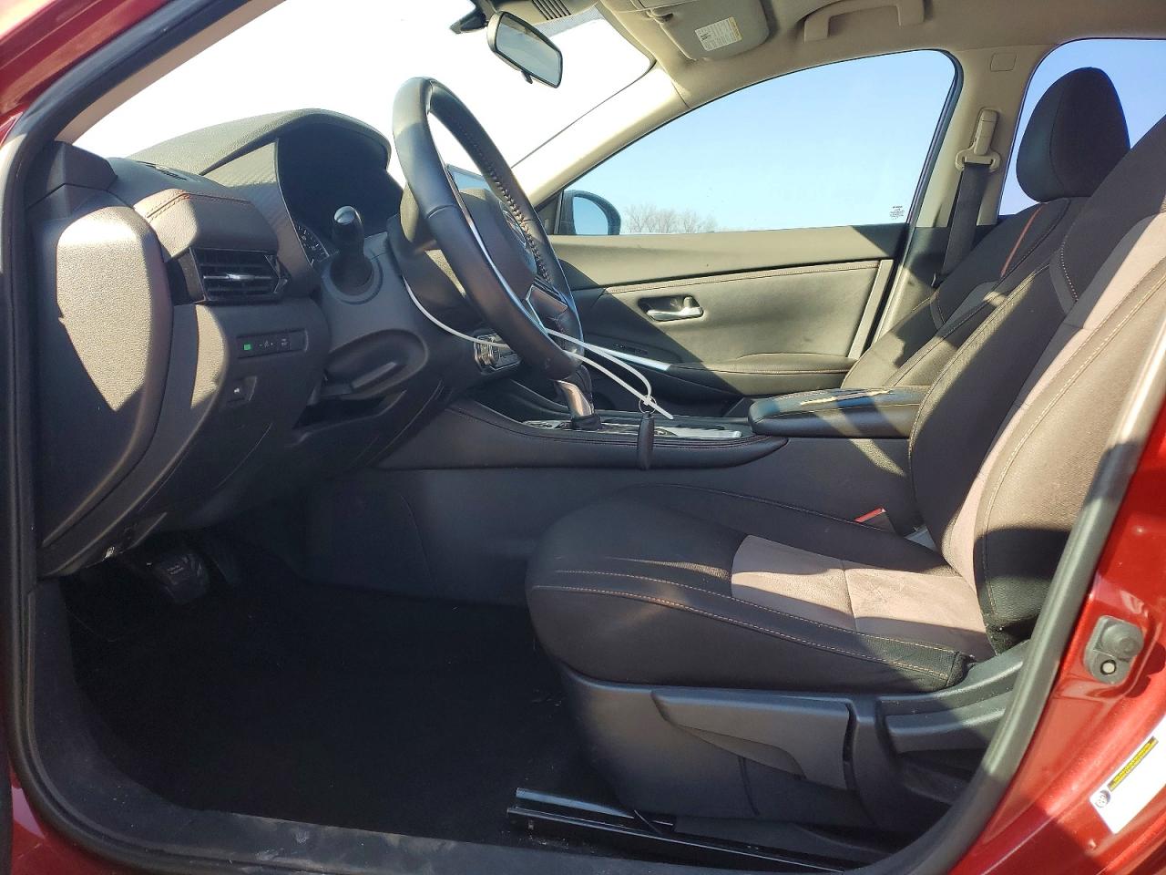 2022 NISSAN SENTRA SR photo 13