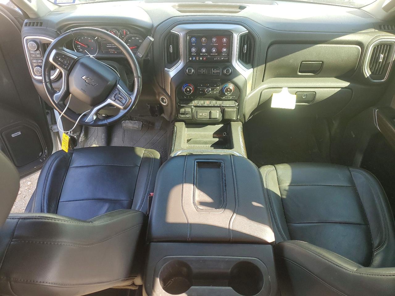 2019 CHEVROLET SILVERADO K1500 RST photo 22