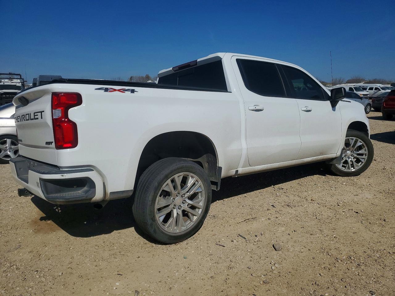 2019 CHEVROLET SILVERADO K1500 RST photo 7
