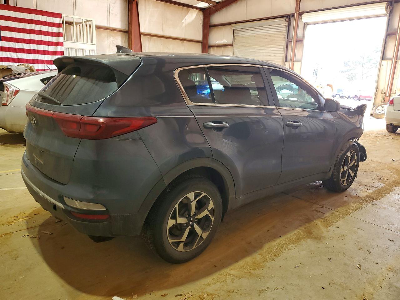 2020 KIA SPORTAGE LX photo 3