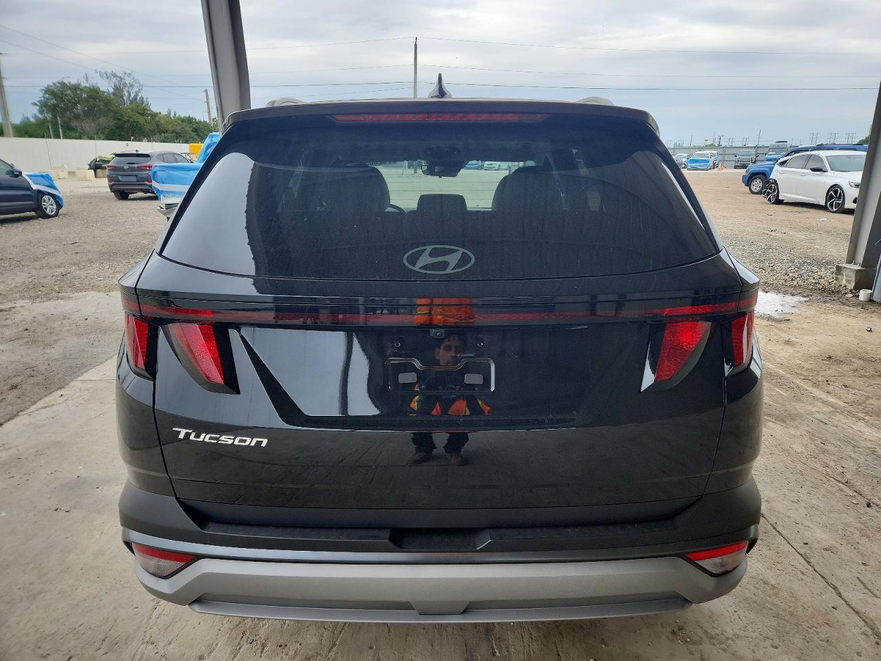 2025 HYUNDAI TUCSON SEL photo 6