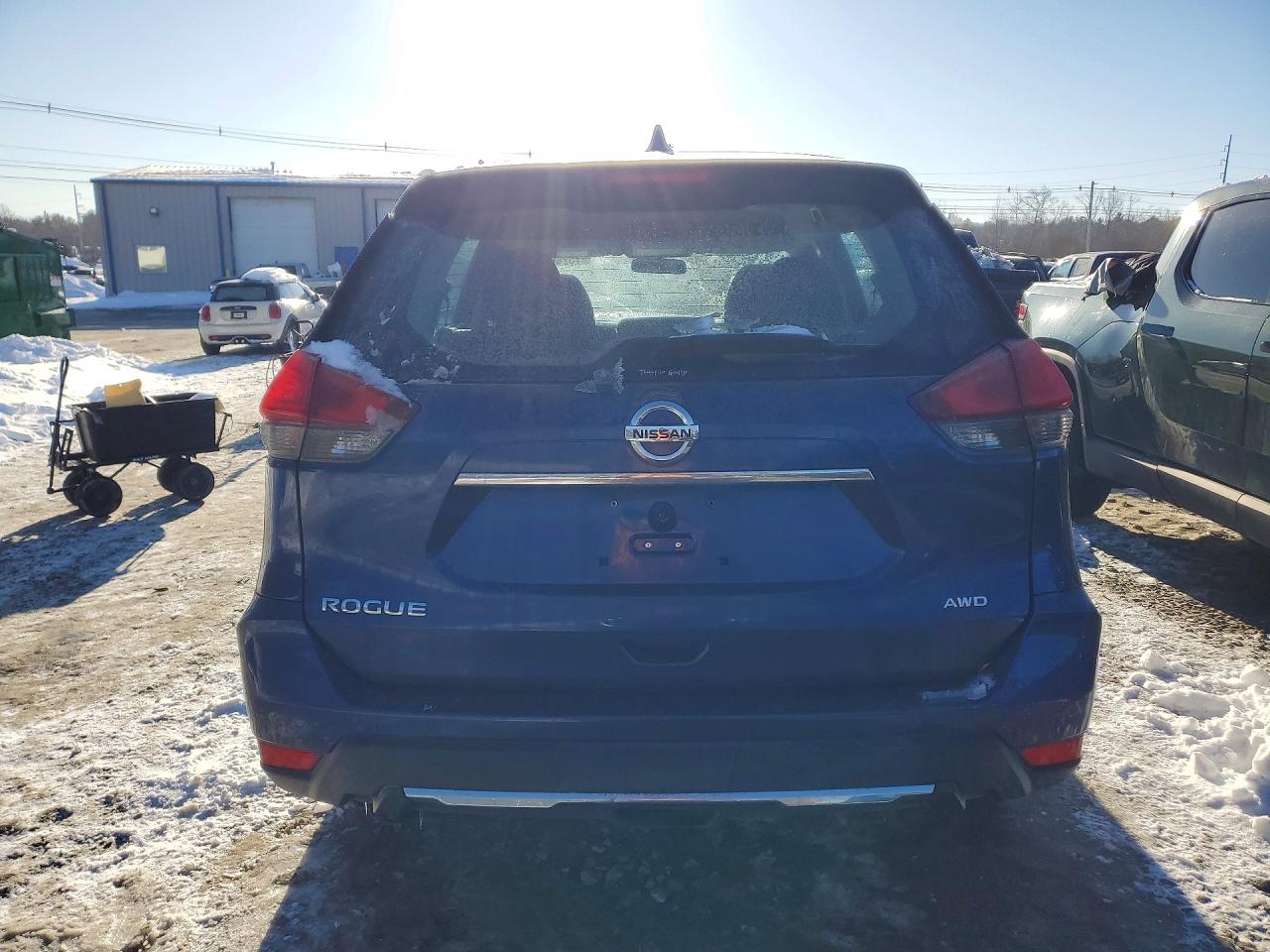 2018 NISSAN ROGUE S photo 11