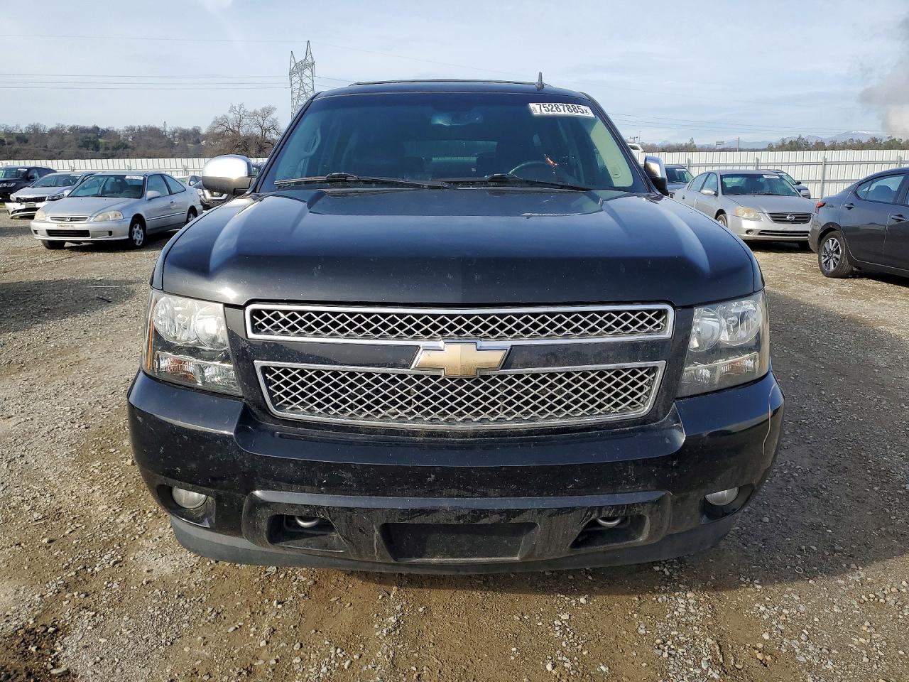 2011 CHEVROLET SUBURBAN K1500 LTZ photo 5