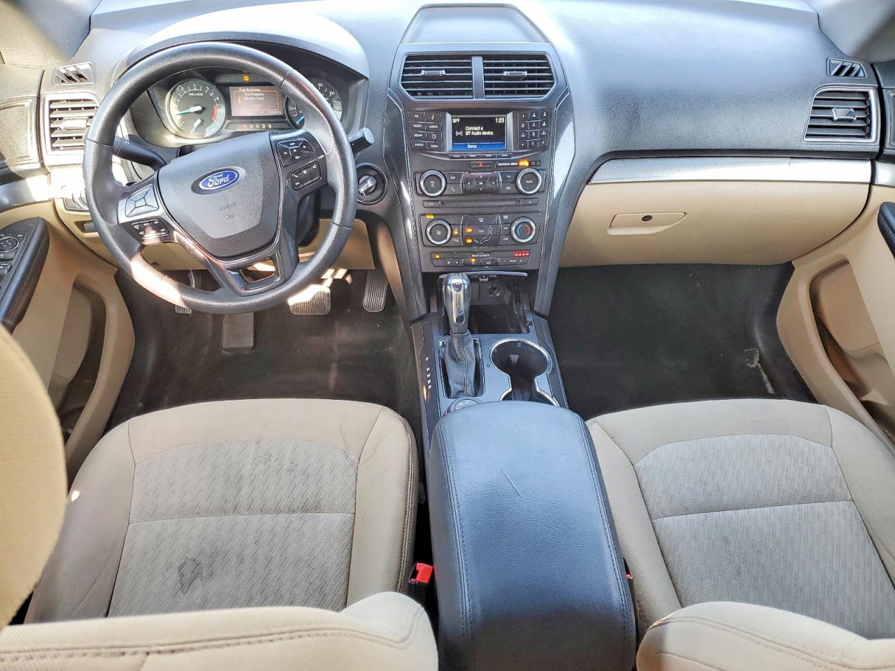 2016 FORD EXPLORER photo 8
