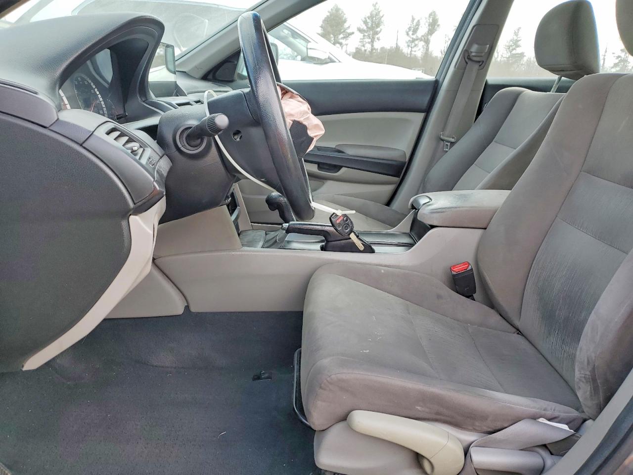 2012 HONDA ACCORD LX photo 7