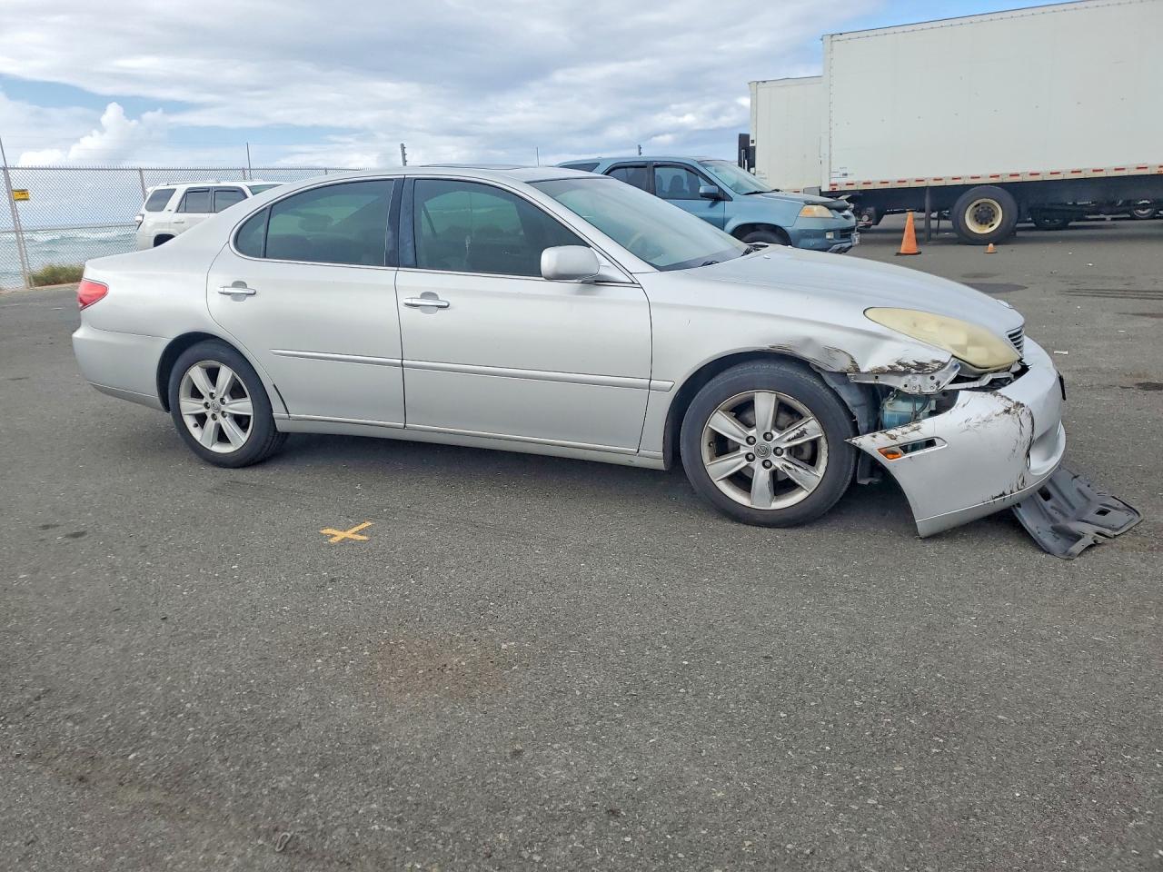 2005 LEXUS ES 330 photo 4