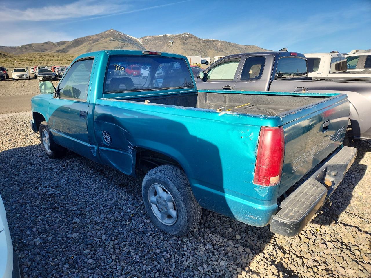 1994 CHEVROLET GMT-400 C1500 photo 3