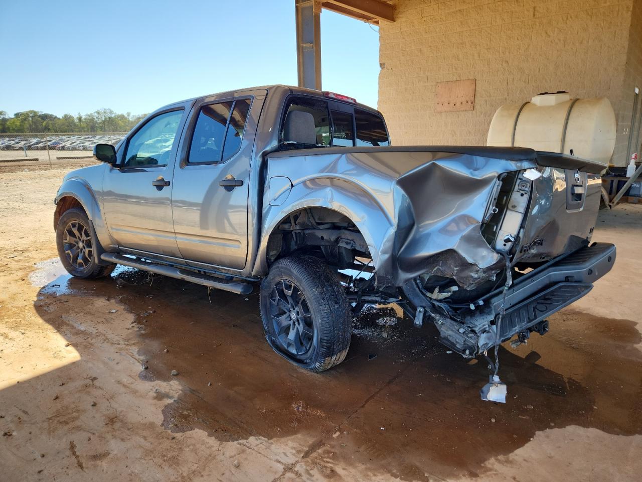 2018 NISSAN FRONTIER S photo 4