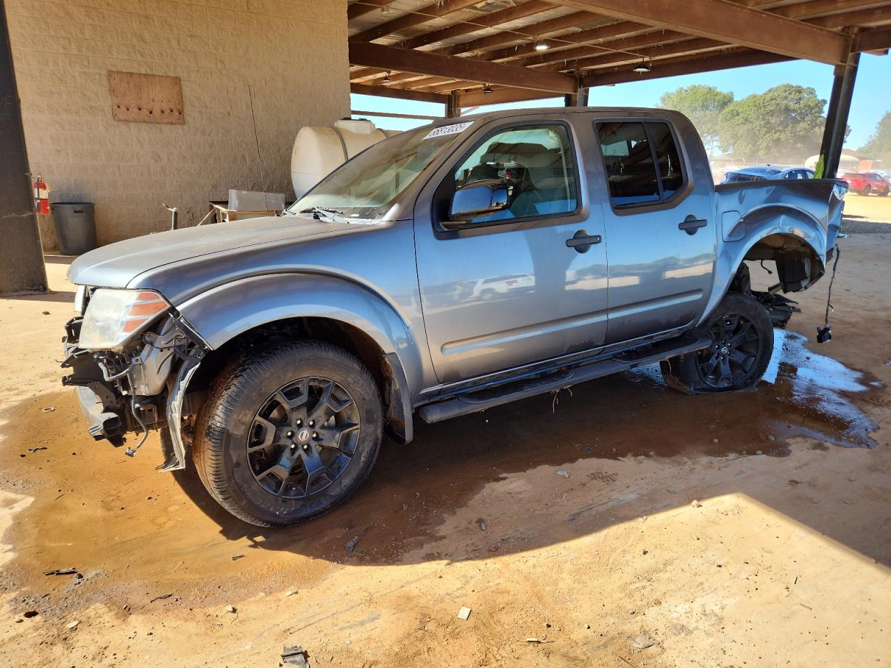 2018 NISSAN FRONTIER
