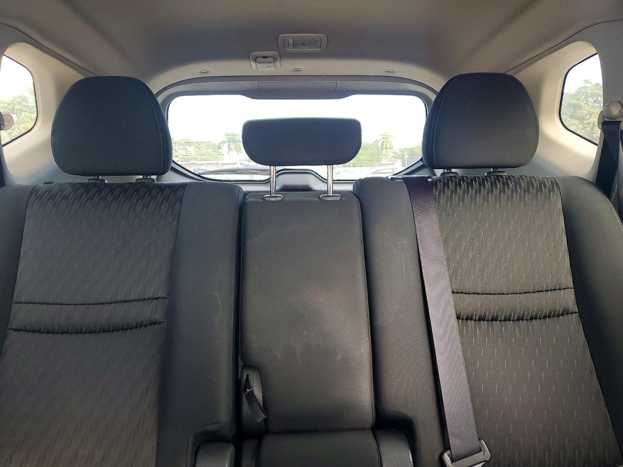 2020 NISSAN ROGUE SV photo 28