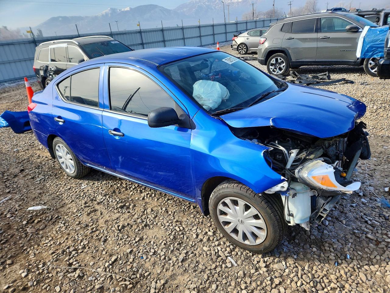 2012 NISSAN VERSA 1.6 S photo 4