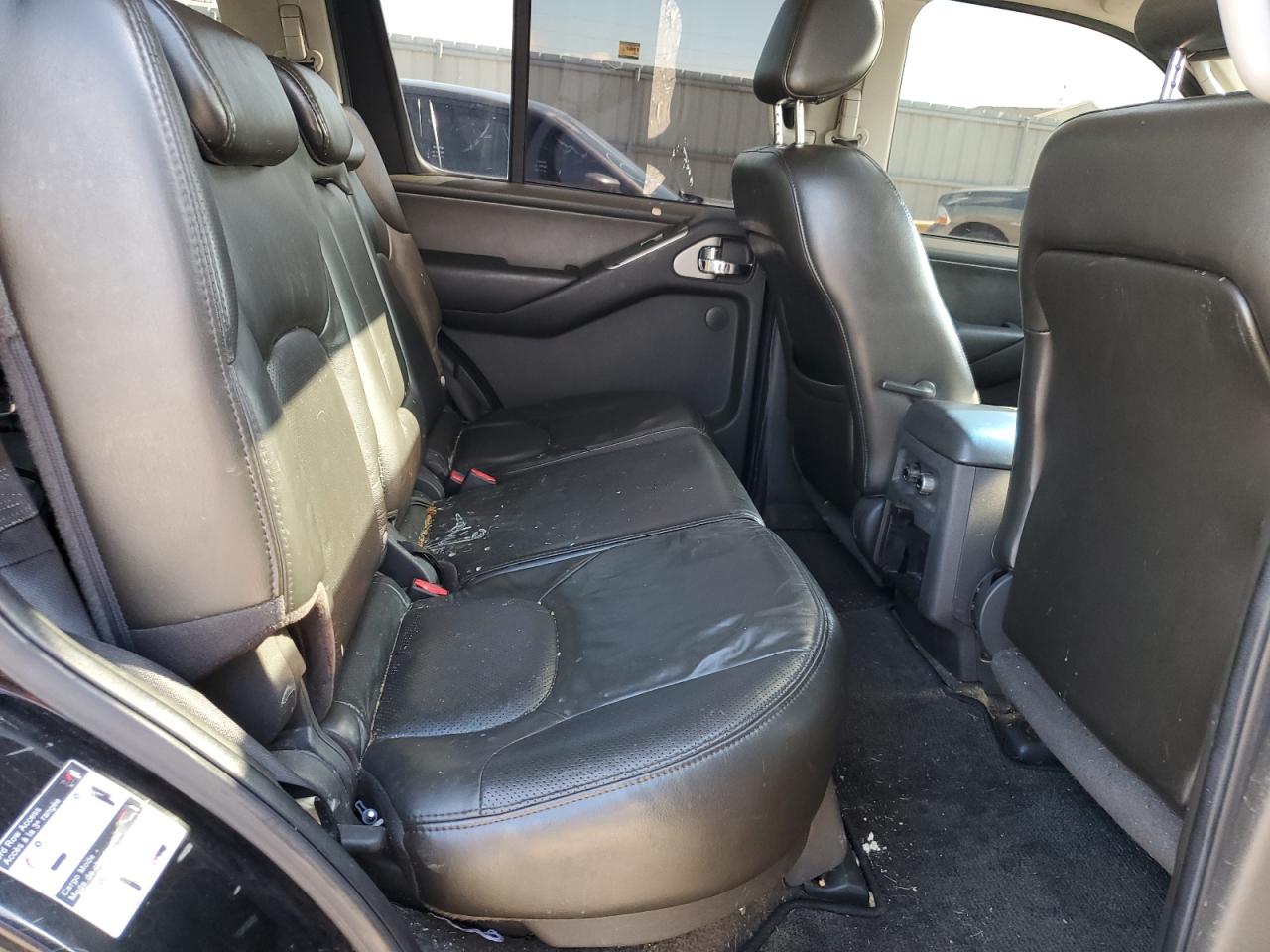 2006 NISSAN PATHFINDER LE photo 11